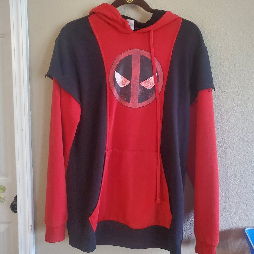 Deadpool sweatshirt